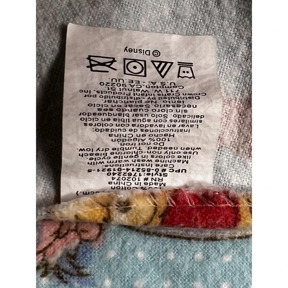 Vintage Y2K Disney Winnie the Pooh Receiving Blanket Tigger Eeyore Piglet